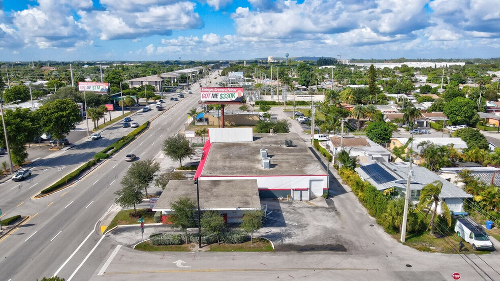 More Photos Of 1631 E Sample Rd, Pompano Beach Freestanding For Sale