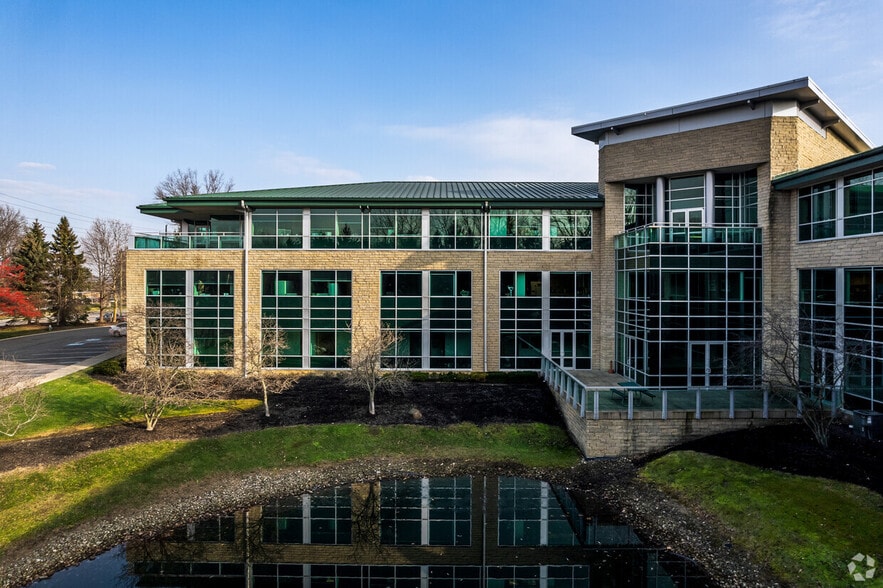 More Photos Of 7100 E Pleasant Valley Rd, Independence Office For Lease