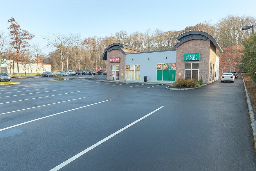 Primary Photo Of 2252 Paterson-Hamburg Tpke, Wayne Freestanding For Lease