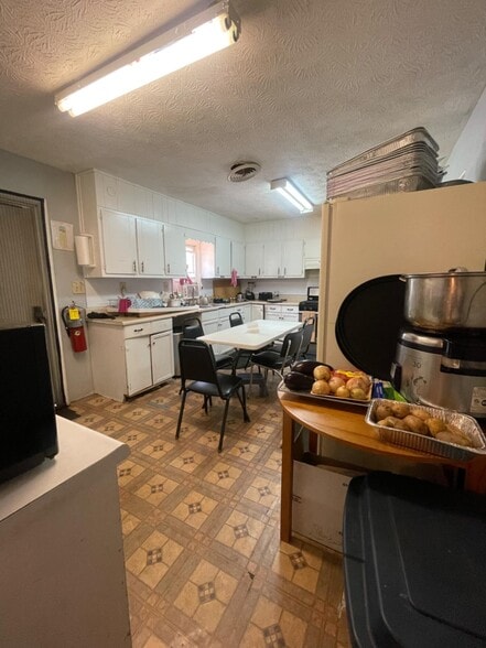 More Photos Of 3060 Bouldercrest Rd, Ellenwood Religious Facility For Sale