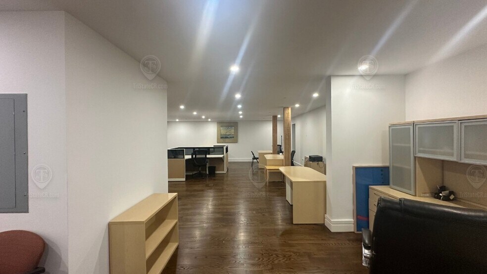 More Photos Of 94-01-94-03 101st Ave, Ozone Park Apartments For Lease