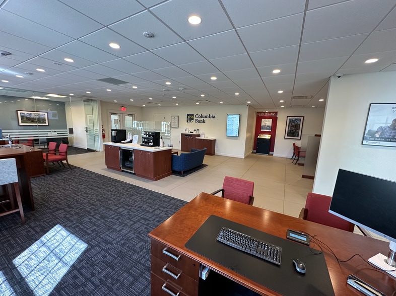 More Photos Of 1027 Pompton Ave, Cedar Grove Medical For Sale