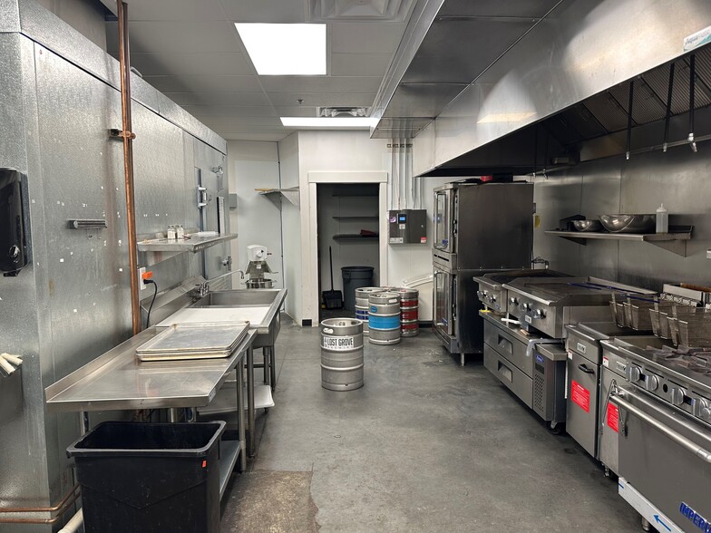 More Photos Of 11801 N 23rd Ave, Boise Restaurant For Lease