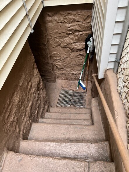 More Photos Of 413 16th St, Union City Multifamily For Sale