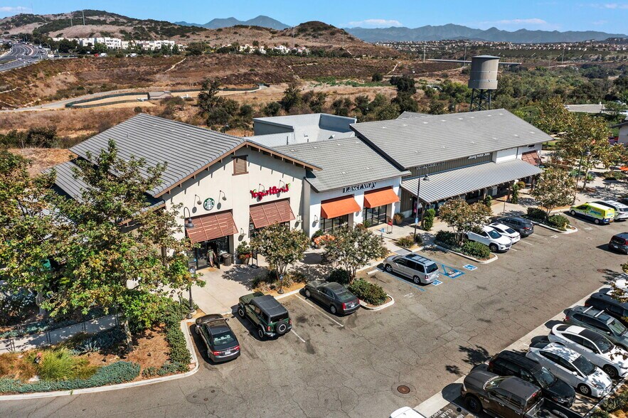 More Photos Of 29851 Ortega Hwy, Mission Viejo Unknown For Lease