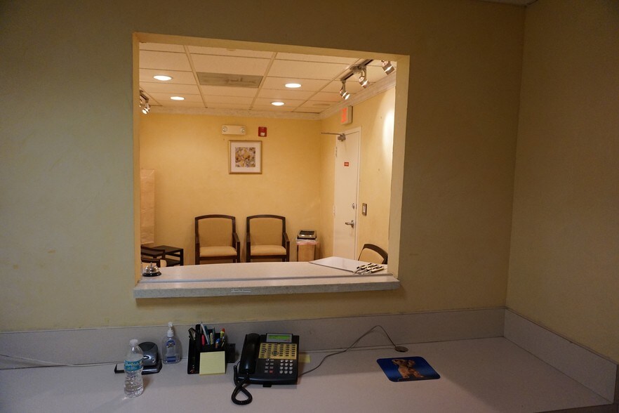 More Photos Of 9220 SW 72nd St, Miami Medical For Lease