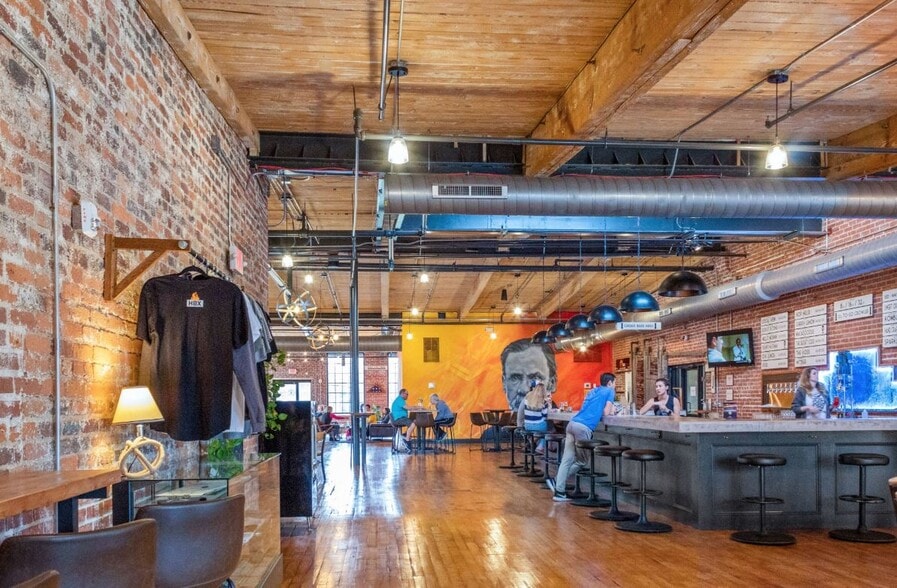 More Photos Of 165 Brumley Ave, Concord Office For Sale
