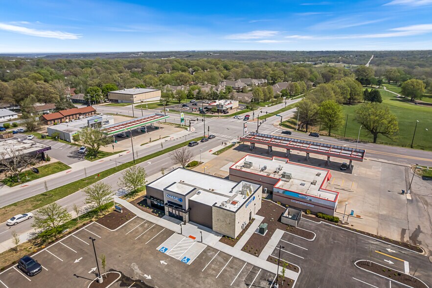 More Photos Of 651 E Red Bridge Rd, Kansas City Office For Sale