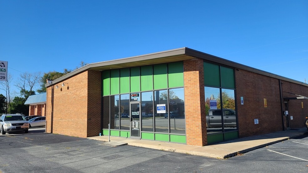 Primary Photo Of 1001 Walton Way, Augusta Showroom For Lease