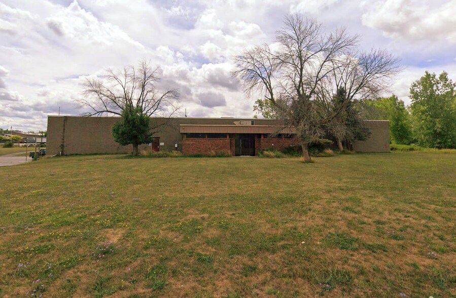 More Photos Of 6 Treadeasy Ave, Batavia Warehouse For Lease