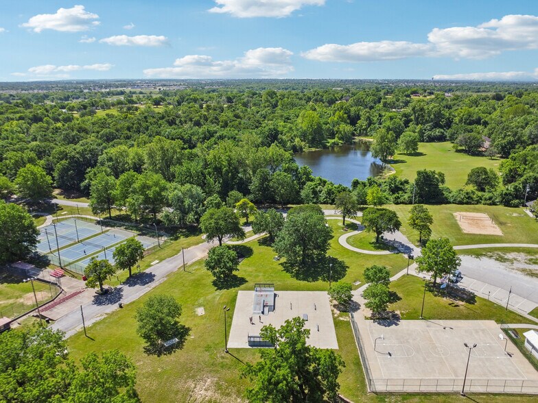 More Photos Of , Collinsville Unknown For Sale