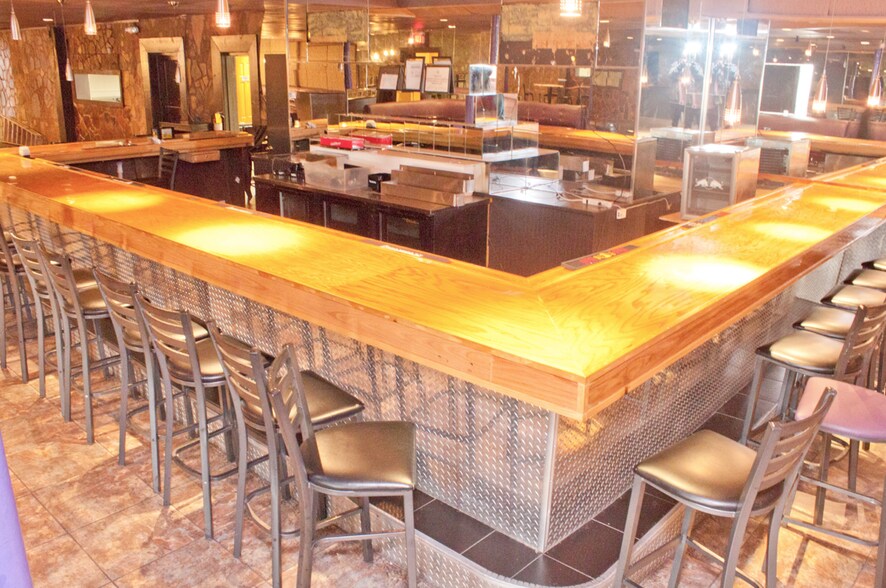 More Photos Of 2997 Campbellton Rd SW, Atlanta Restaurant For Sale