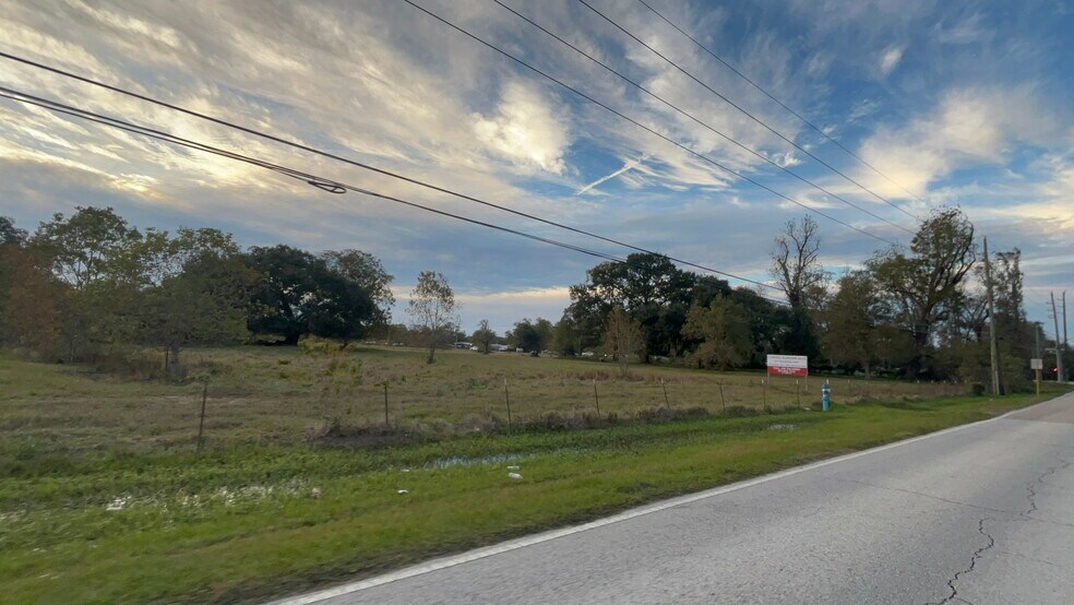 Primary Photo Of 5111 Spring Stuebner Rd, Spring Unknown For Sale