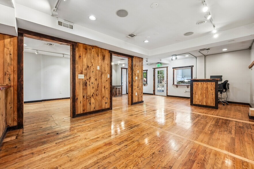 More Photos Of 271 Newark Ave, Jersey City Storefront Retail Residential For Sale