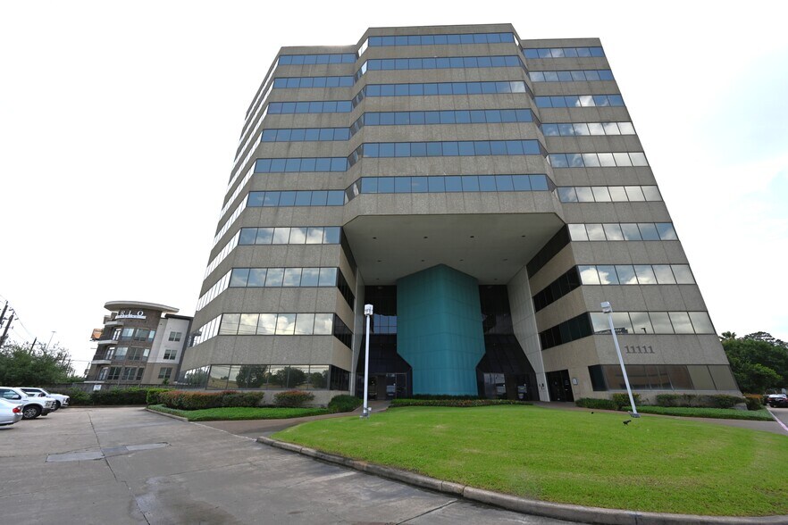 More Photos Of 11111 Katy Fwy, Houston Office For Lease