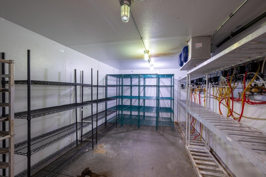 More Photos Of 1011 Harris Ave, Bellingham Restaurant For Sale