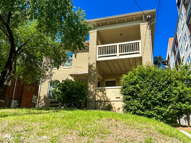 More Photos Of 516 NE Boulevard, Atlanta Apartments For Sale