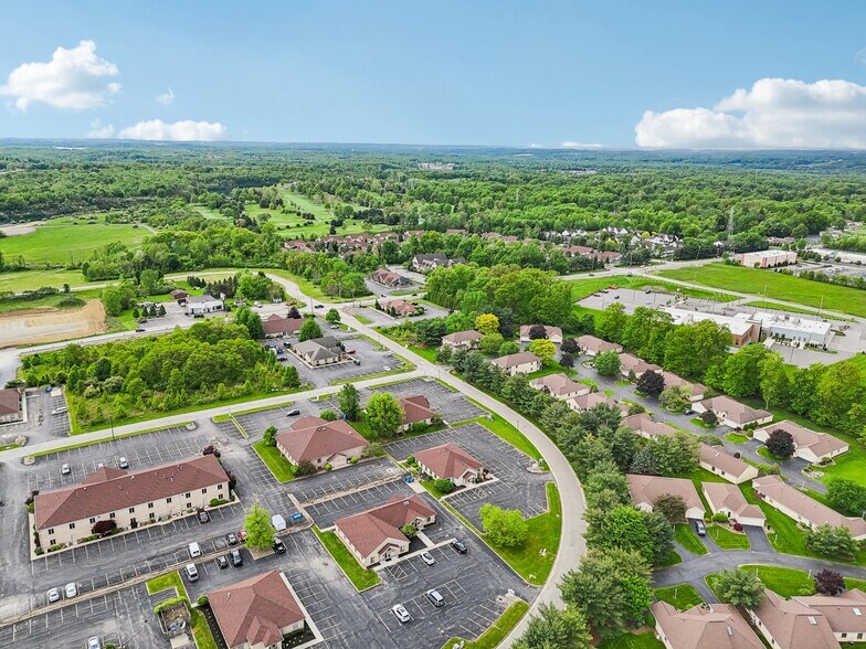 More Photos Of 819 Southwestern Run, Youngstown Medical For Sale