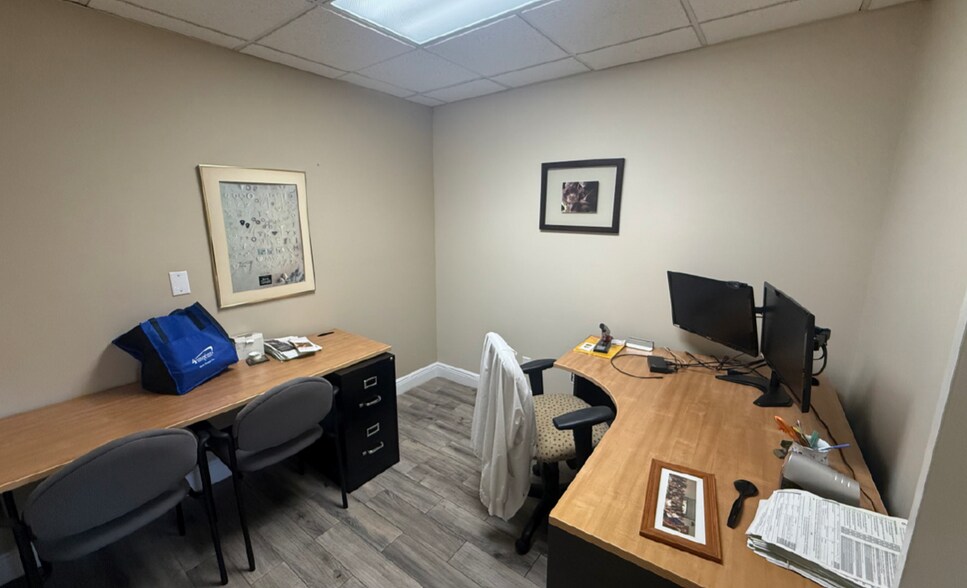 More Photos Of 1696 SE Hillmoor Dr, Port Saint Lucie Medical For Lease