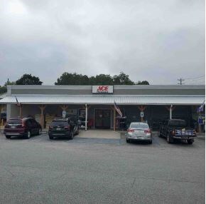 Primary Photo Of 602 E Buford St, Gaffney Storefront For Sale
