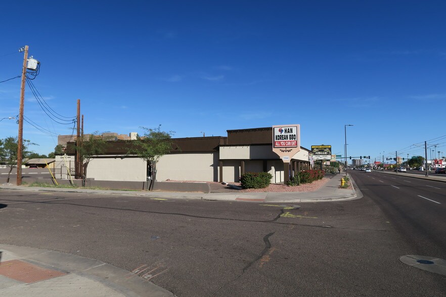 More Photos Of 1534 W Camelback Rd, Phoenix Restaurant For Sale