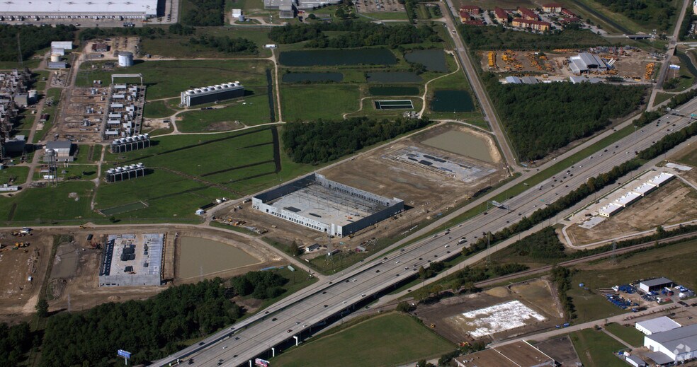 More Photos Of Beltway 8 & SH 249, Houston Unknown For Lease