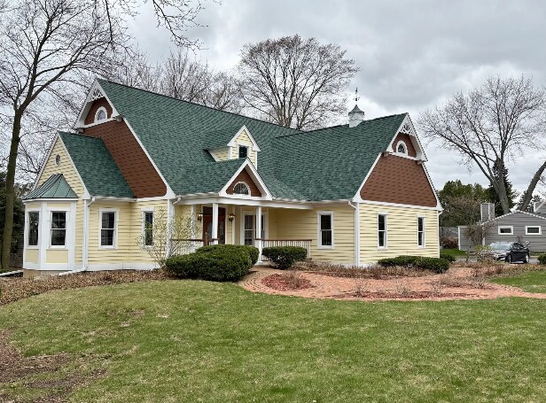 Primary Photo Of W62N225 Washington Ave, Cedarburg Medical For Lease