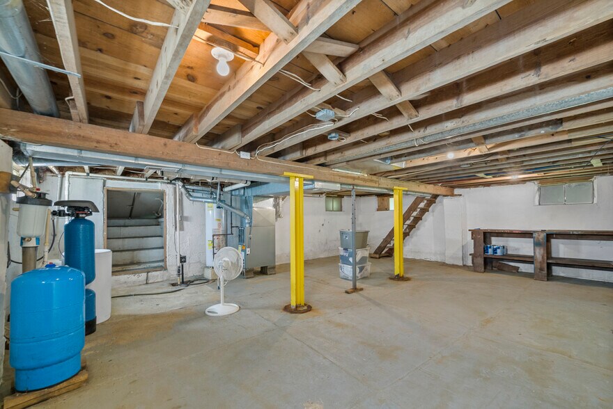 More Photos Of 2608 Mount Holly Rd, Burlington Land For Lease