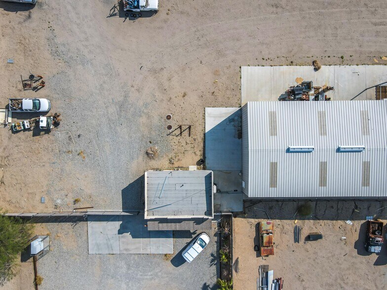 More Photos Of 75851 Baseline Rd, Twentynine Palms Warehouse For Sale