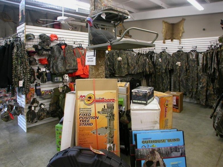 More Photos Of 123 Maddox Cir, Ellijay Freestanding For Sale