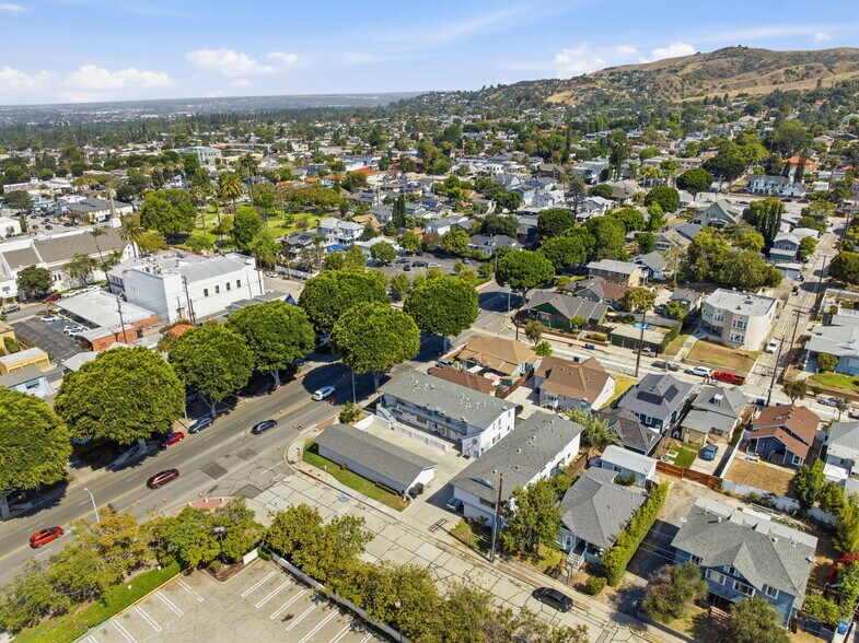 More Photos Of , Whittier Multifamily For Sale