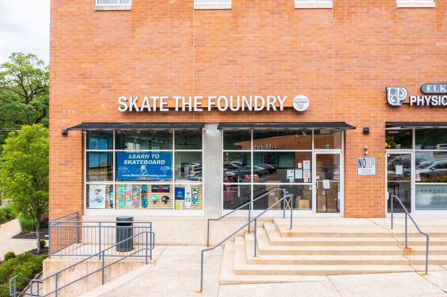 More Photos Of 8120 Old York Rd, Elkins Park Freestanding For Lease