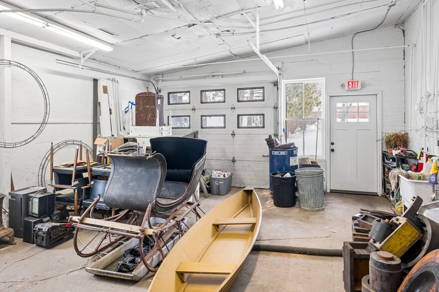 More Photos Of 219 Jefferson St, Waupaca Storefront Retail Office For Sale