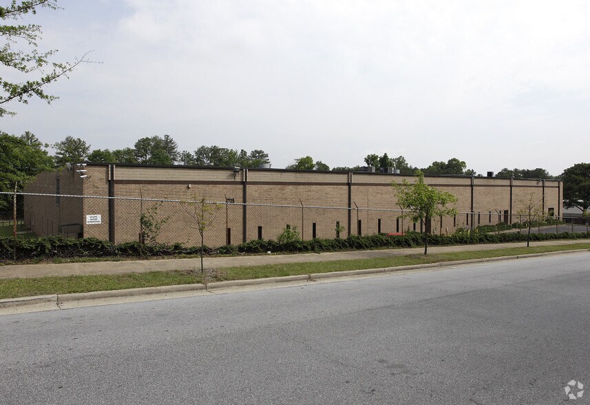 More Photos Of 3725 Zip Industrial Blvd SE, Atlanta Warehouse For Lease