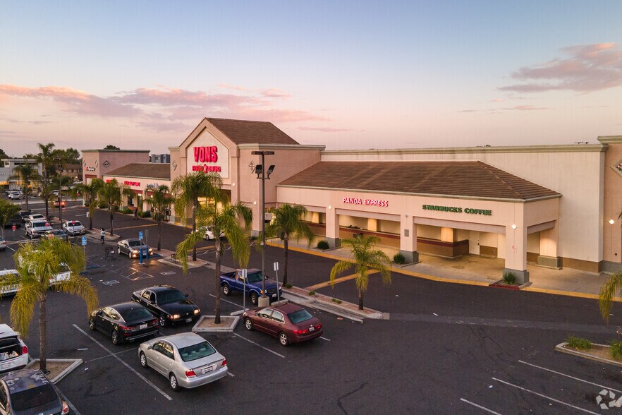 More Photos Of 4516-4550 Atlantic Ave, Long Beach Unknown For Lease