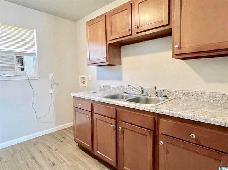 More Photos Of 1609 6th St N, Birmingham Apartments For Sale