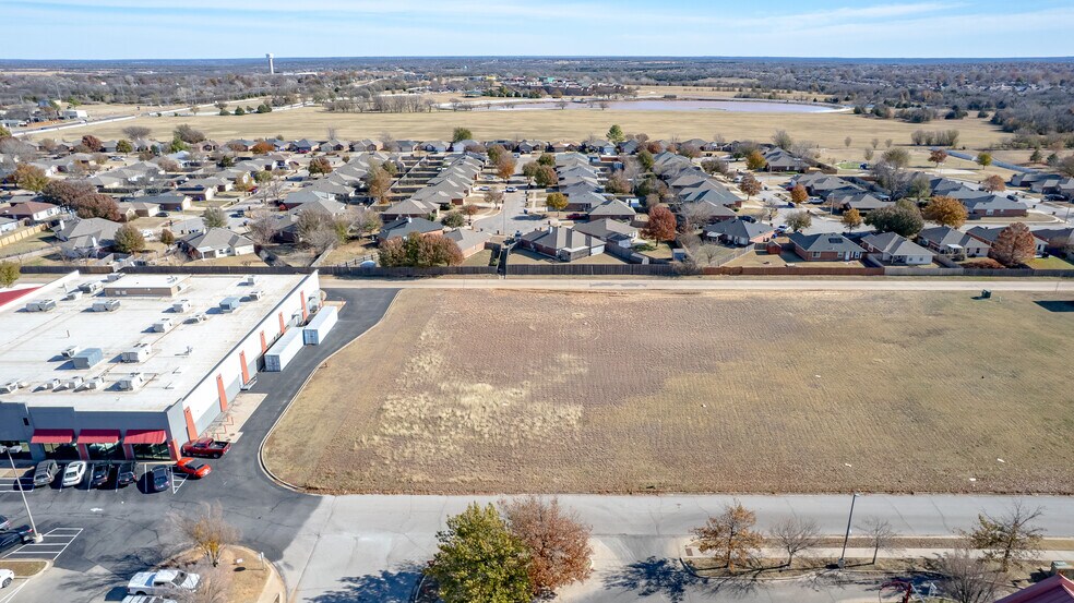 More Photos Of 951 Sonoma Park Dr, Norman Land For Sale