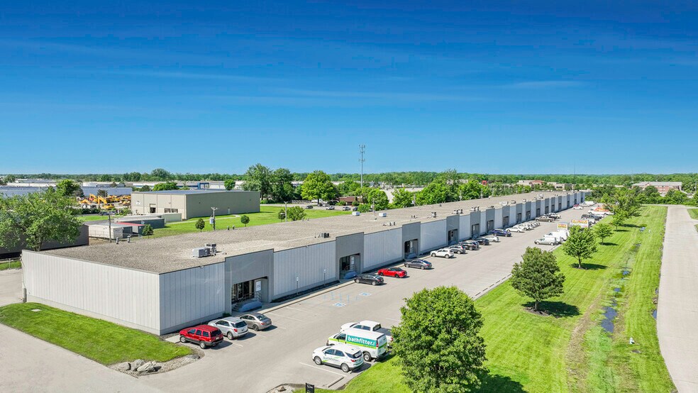 More Photos Of 5647-5763 W 85th St, Indianapolis Manufacturing For Lease