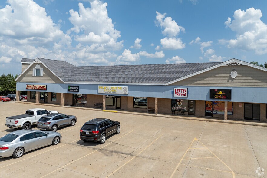 More Photos Of 1145-1157 Pearl Rd, Brunswick General Retail For Lease