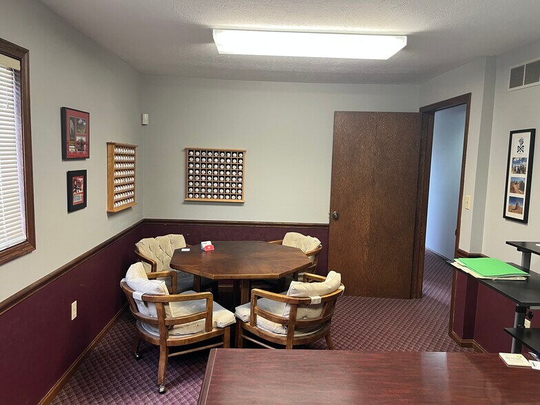 More Photos Of 4222 Oh-43, Kent Office For Sale