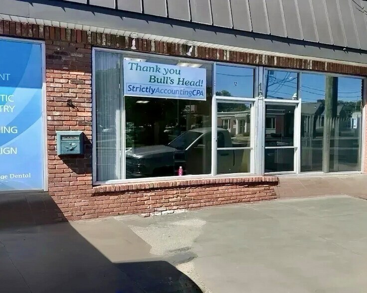 More Photos Of 3034 Summer St, Stamford Storefront For Lease