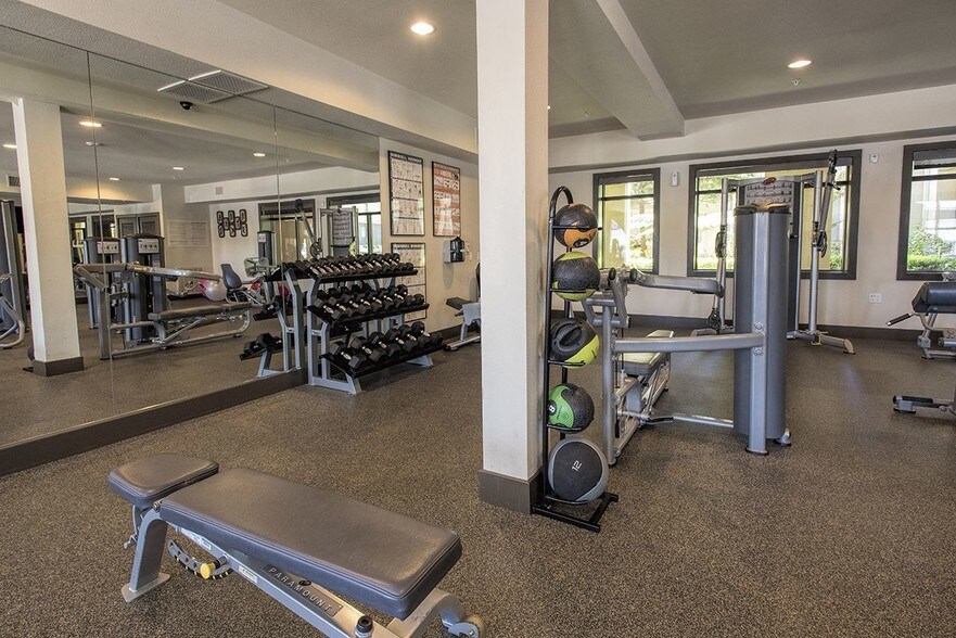 More Photos Of 700 S Myrtle Ave, Monrovia Apartments For Lease