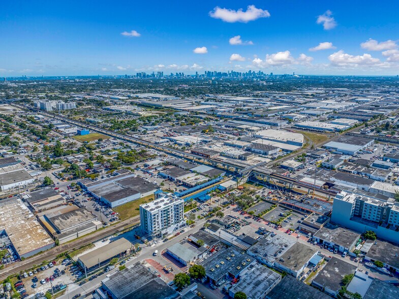 More Photos Of 2690 E 11th Ave, Hialeah Warehouse For Lease