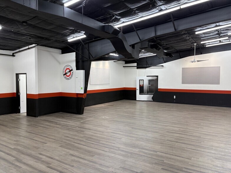 More Photos Of 21-29 Union Ave, Somerville Unknown For Lease