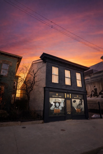 Primary Photo Of 610 E Market St, Louisville Freestanding For Sale