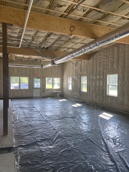 More Photos Of 235 Main St, Shrewsbury Office For Lease