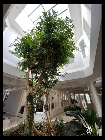 More Photos Of 2880 N Tracy Blvd, Tracy Medical For Lease