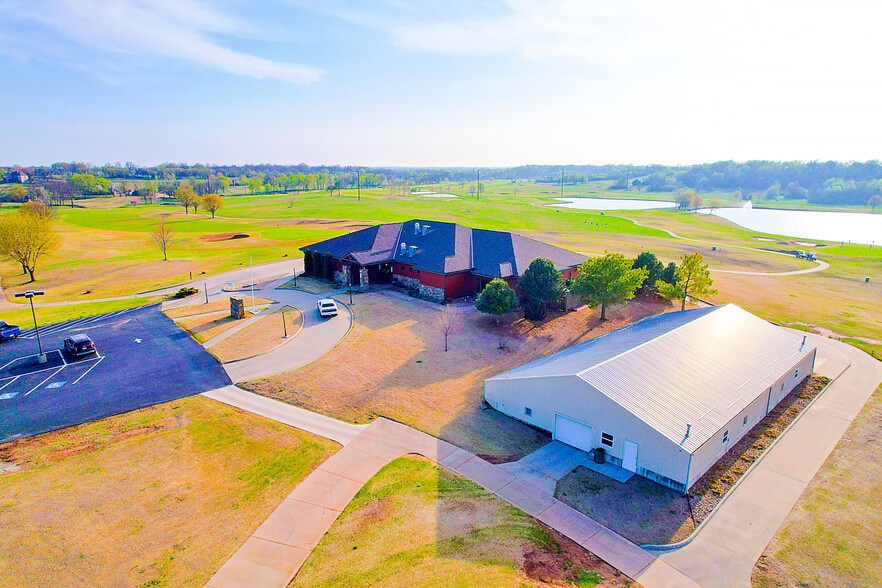 More Photos Of 10301 S 600 Rd, Miami Golf Course Driving Range For Sale