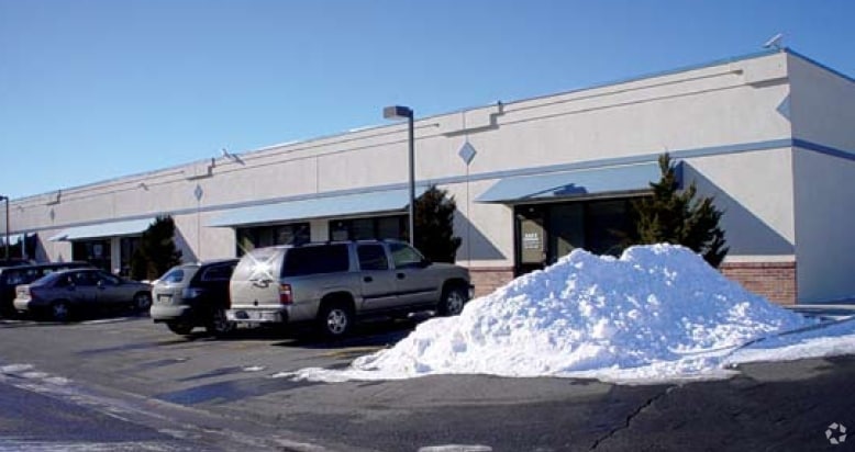 More Photos Of 374 Norfolk St, Aurora Warehouse For Sale