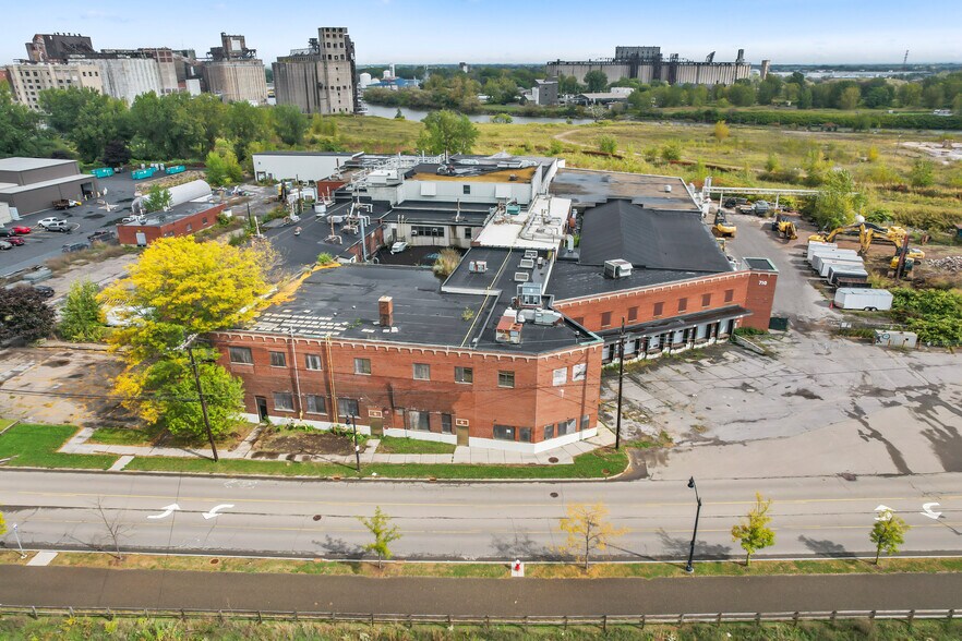 More Photos Of 670 Ohio St, Buffalo Warehouse For Sale